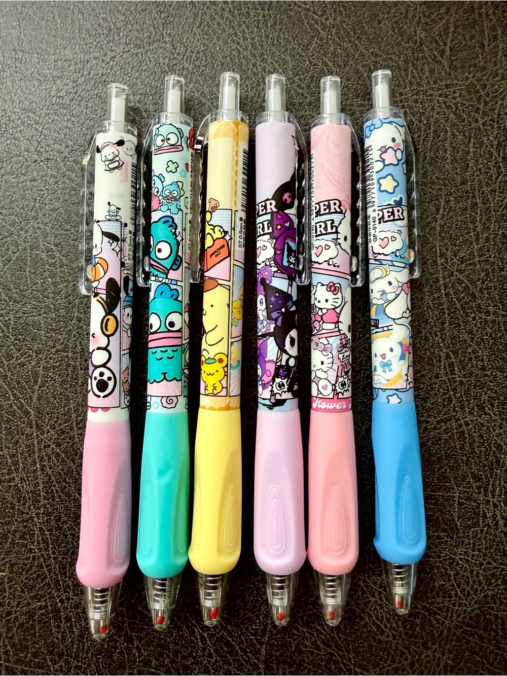 Sanrio Family Character Set of 6 Black Pens